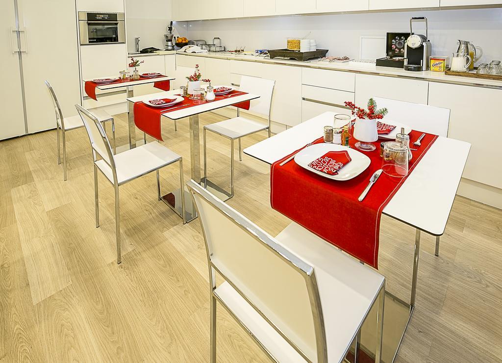 The 8 Boutique B&B Барселона Экстерьер фото
